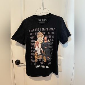 salt-n-pepa mixtape tour 2022 t shirt size small
